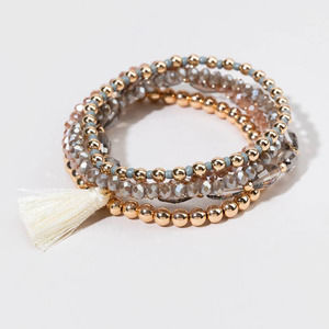 Francesca's Maeve Beaded Tassel Bracelet Set‎